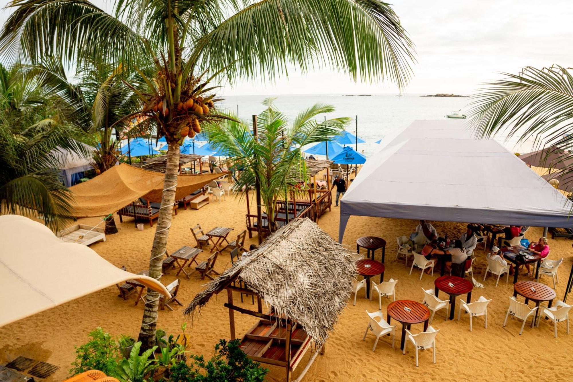 Peacock Beach Hotel Унаватуна Экстерьер фото