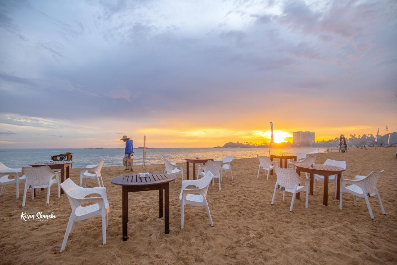 Peacock Beach Hotel Унаватуна Экстерьер фото